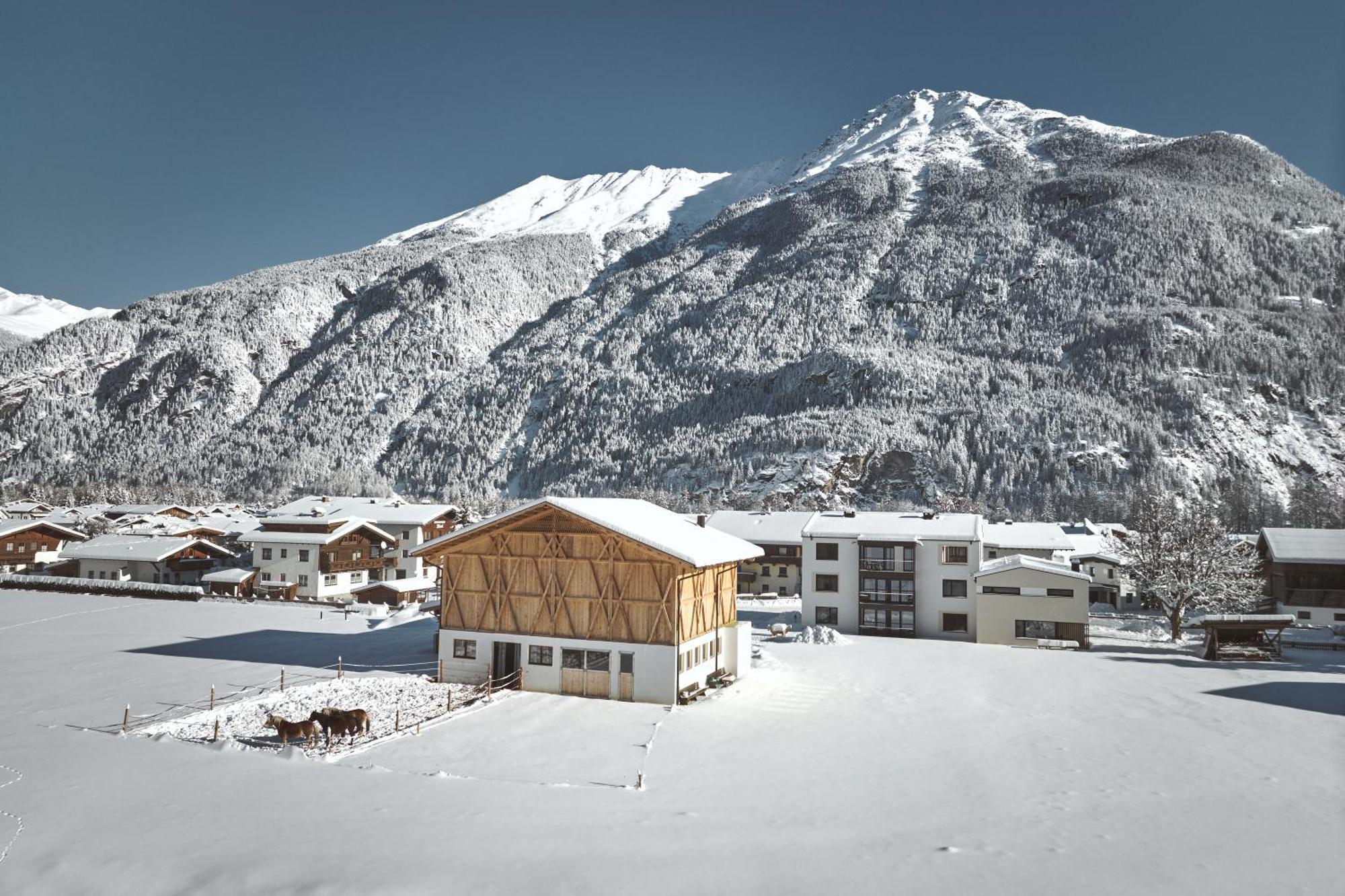 Hannesnhof แลงเงนเฟลด์ ภายนอก รูปภาพ